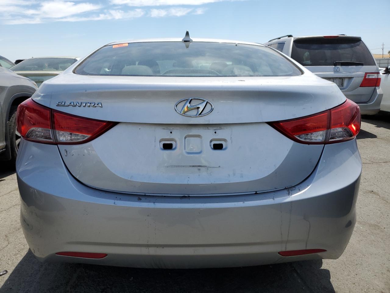 5NPDH4AE8DH432775 2013 Hyundai Elantra Gls