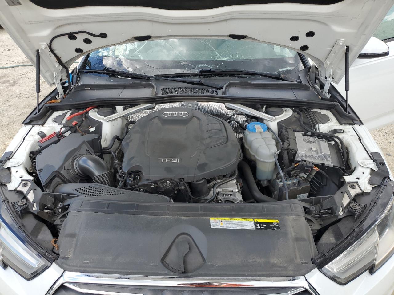 2017 Audi A4 Premium VIN: WAUGNAF4XHN019019 Lot: 60403414