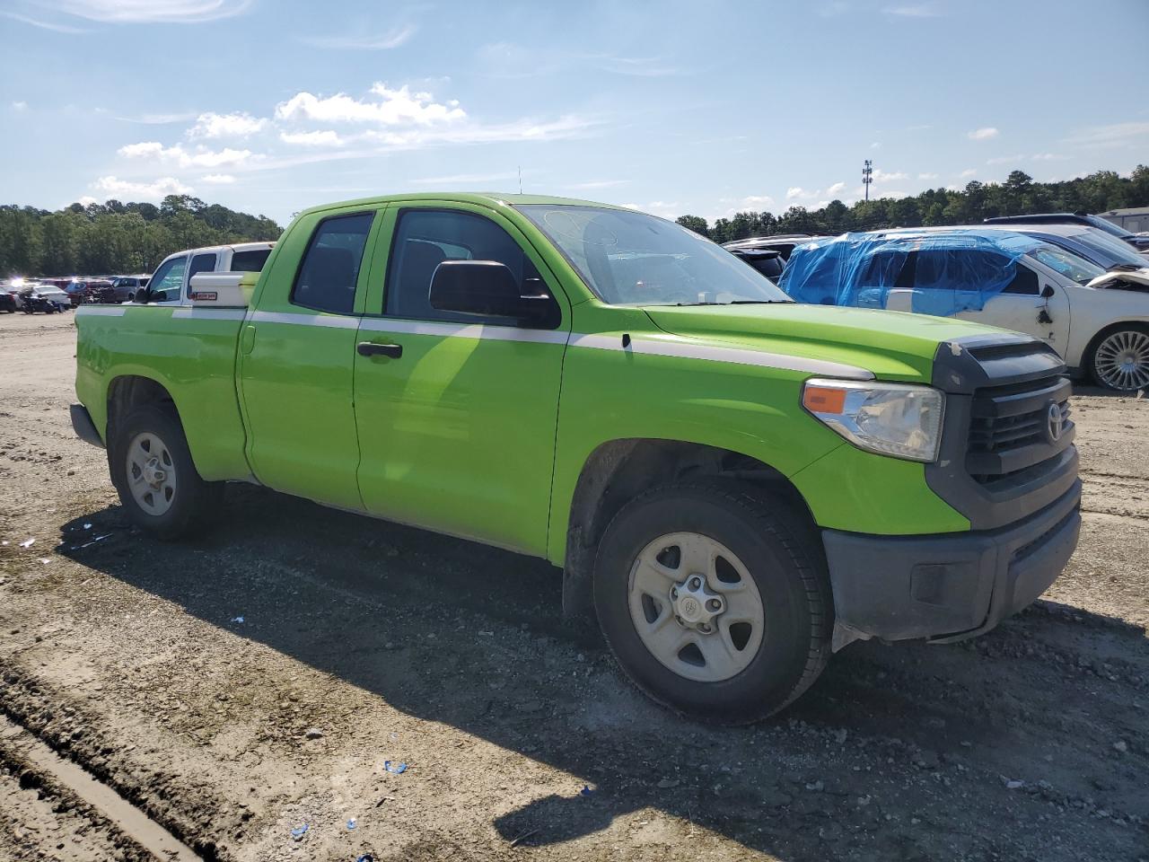 5TFRW5F16HX226470 2017 Toyota Tundra Double Cab Sr/Sr5