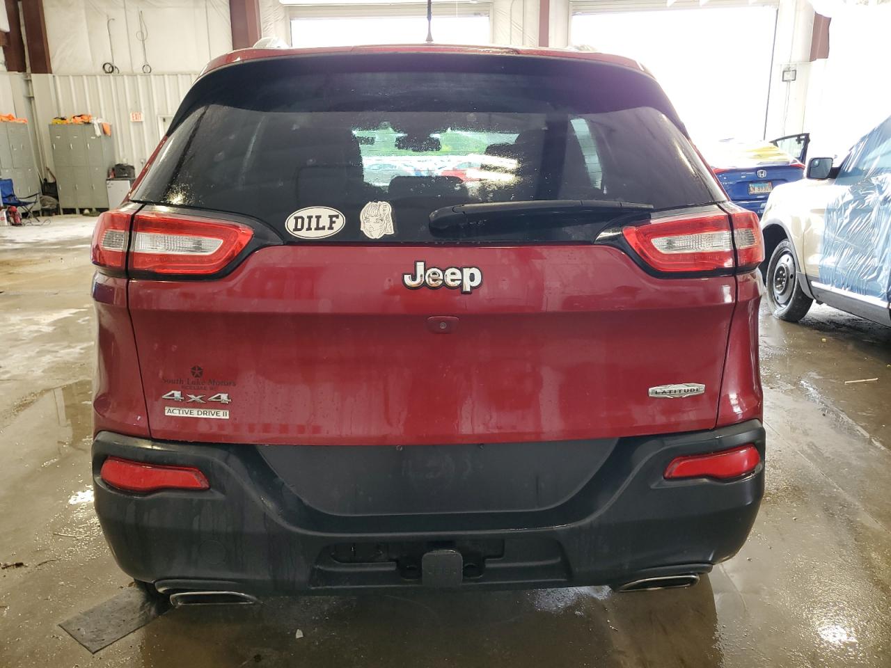 2016 Jeep Cherokee Latitude VIN: 1C4PJMCS1GW215894 Lot: 57939104