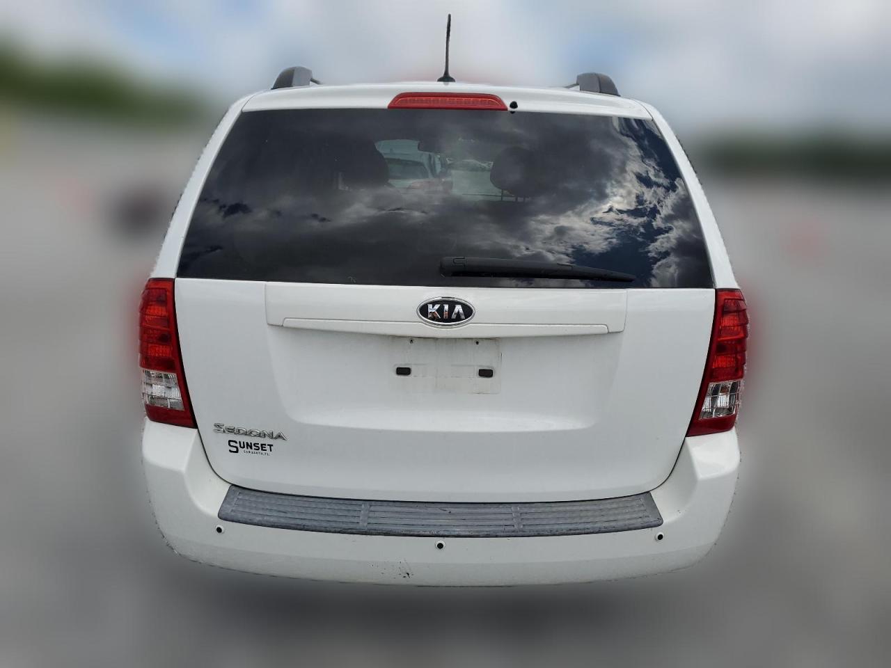 2011 Kia Sedona Lx VIN: KNDMG4C7XB6409295 Lot: 58677864