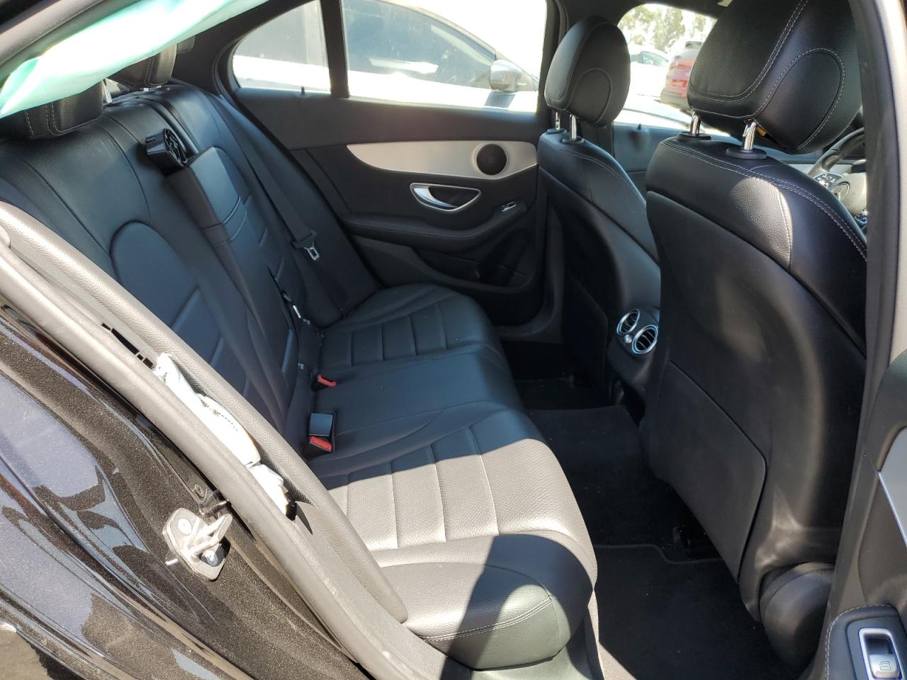 2019 Mercedes-Benz C 300 VIN: 55SWF8DB3KU289803 Lot: 60074384