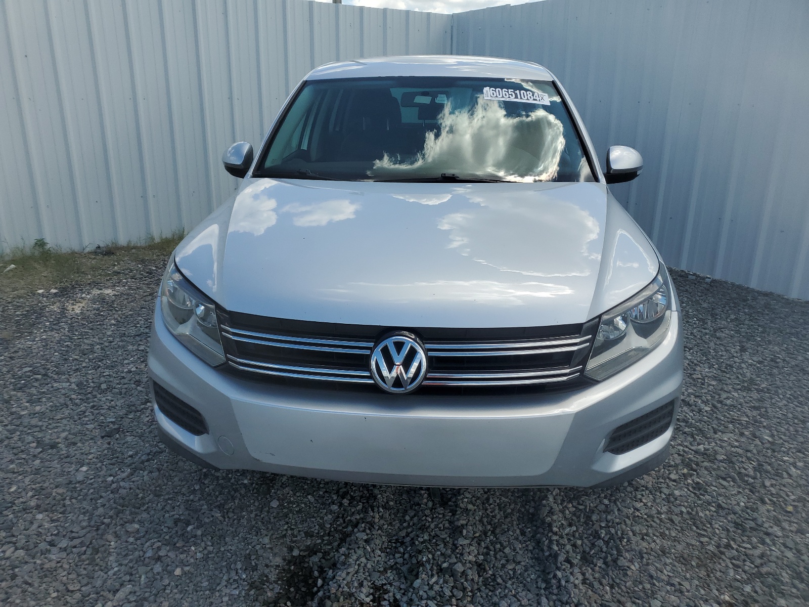 2012 Volkswagen Tiguan S vin: WVGAV7AX4CW589688