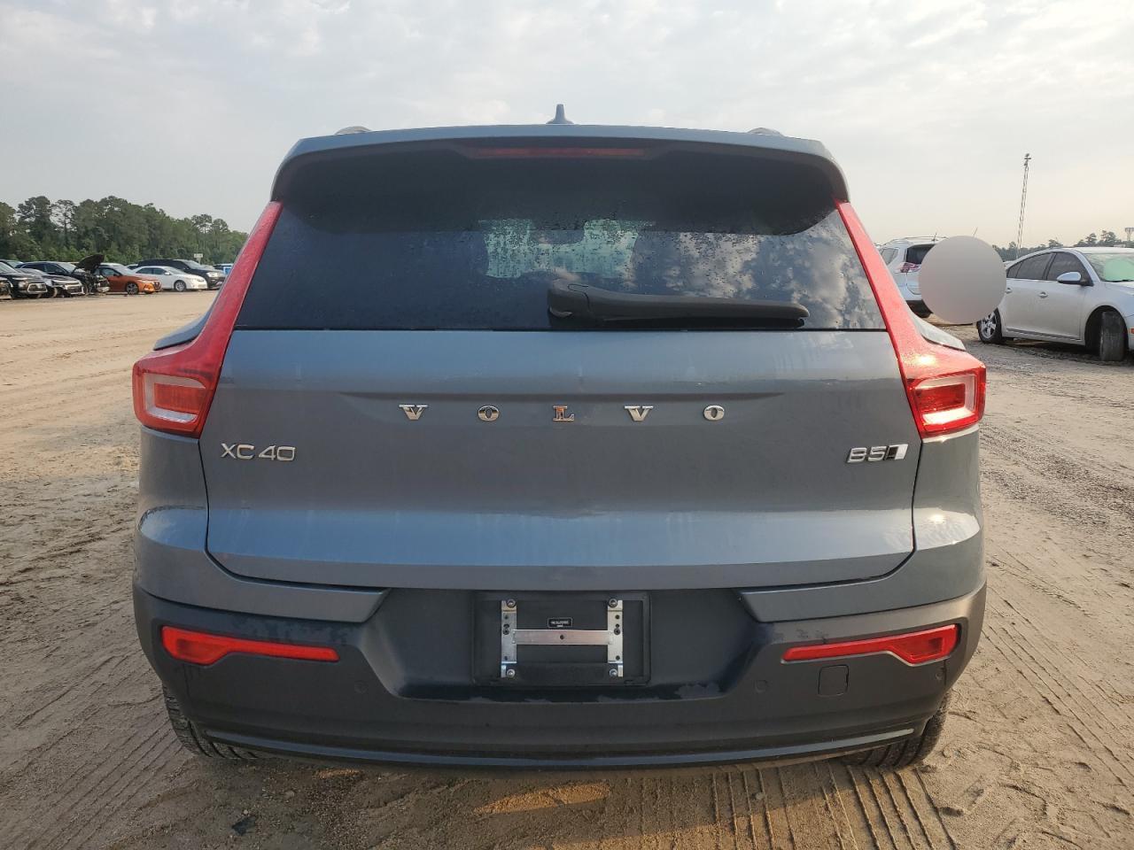 YV4L12UL0P2013823 2023 Volvo Xc40 Plus