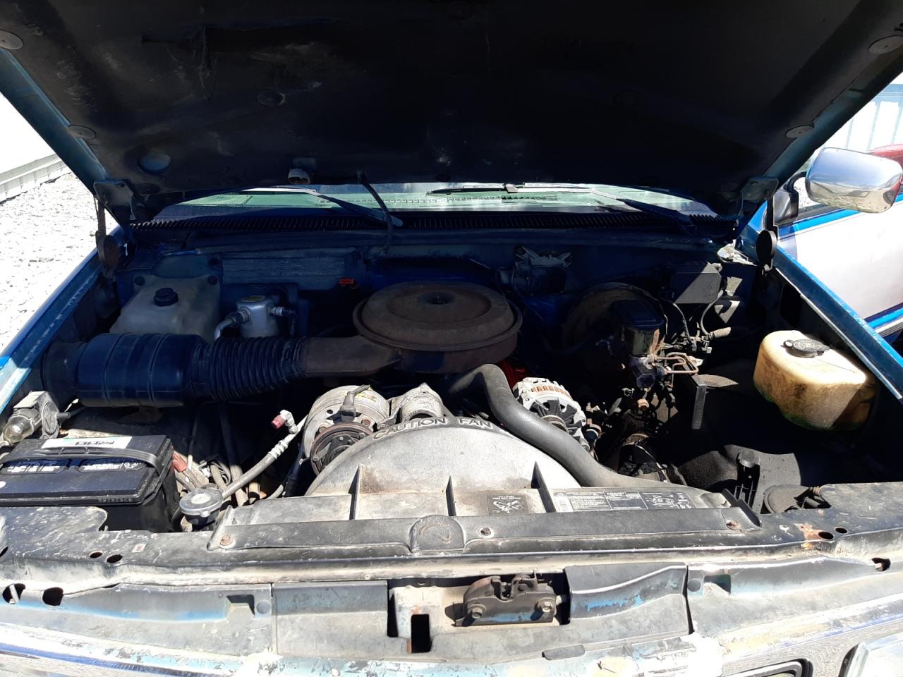 1992 GMC Sierra K1500 VIN: 2GTEK19K7N1524235 Lot: 58409674