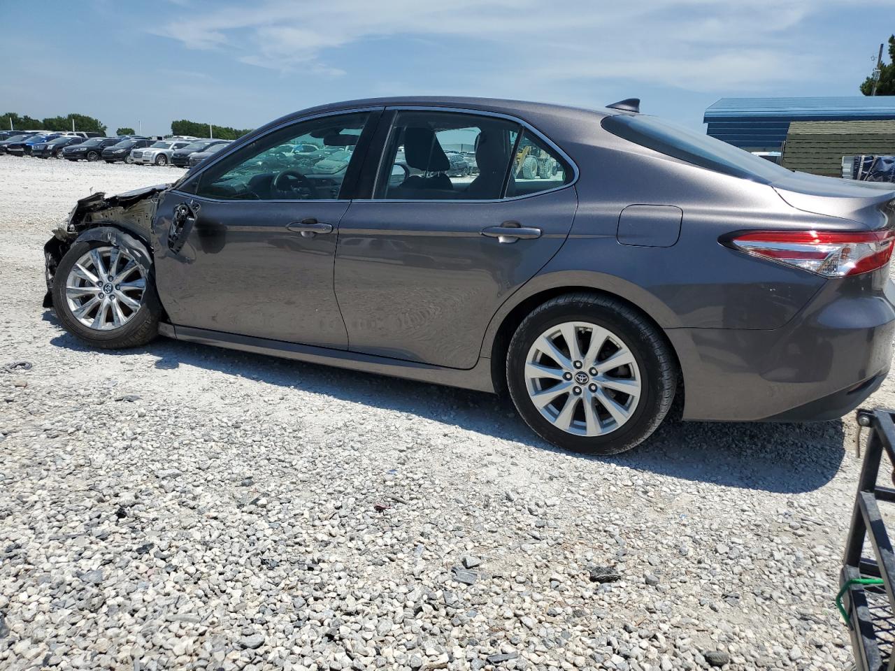 4T1B11HK5KU202227 2019 TOYOTA CAMRY - Image 2