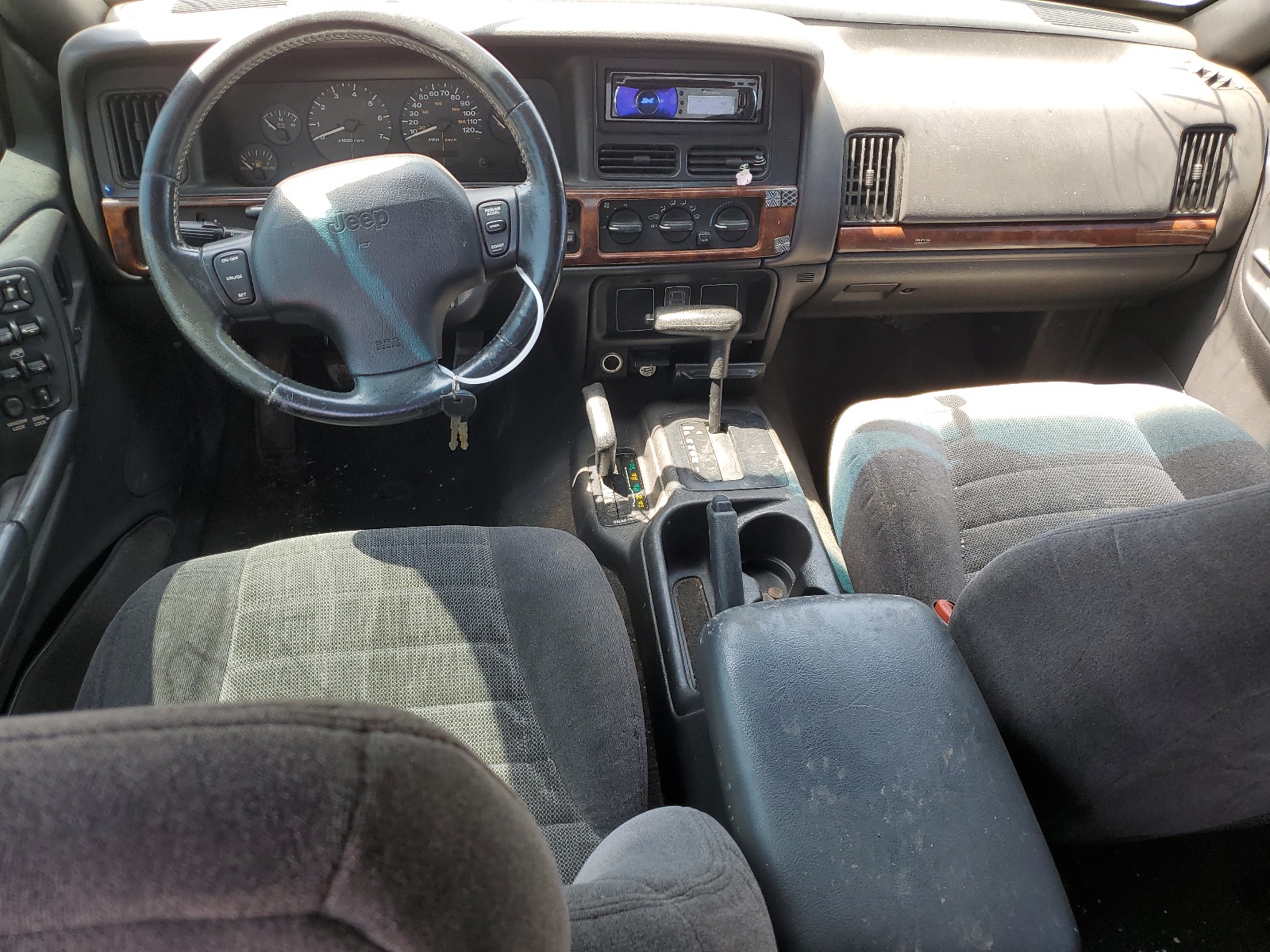 1J4GZ58S9WC340546 1998 Jeep Grand Cherokee Laredo