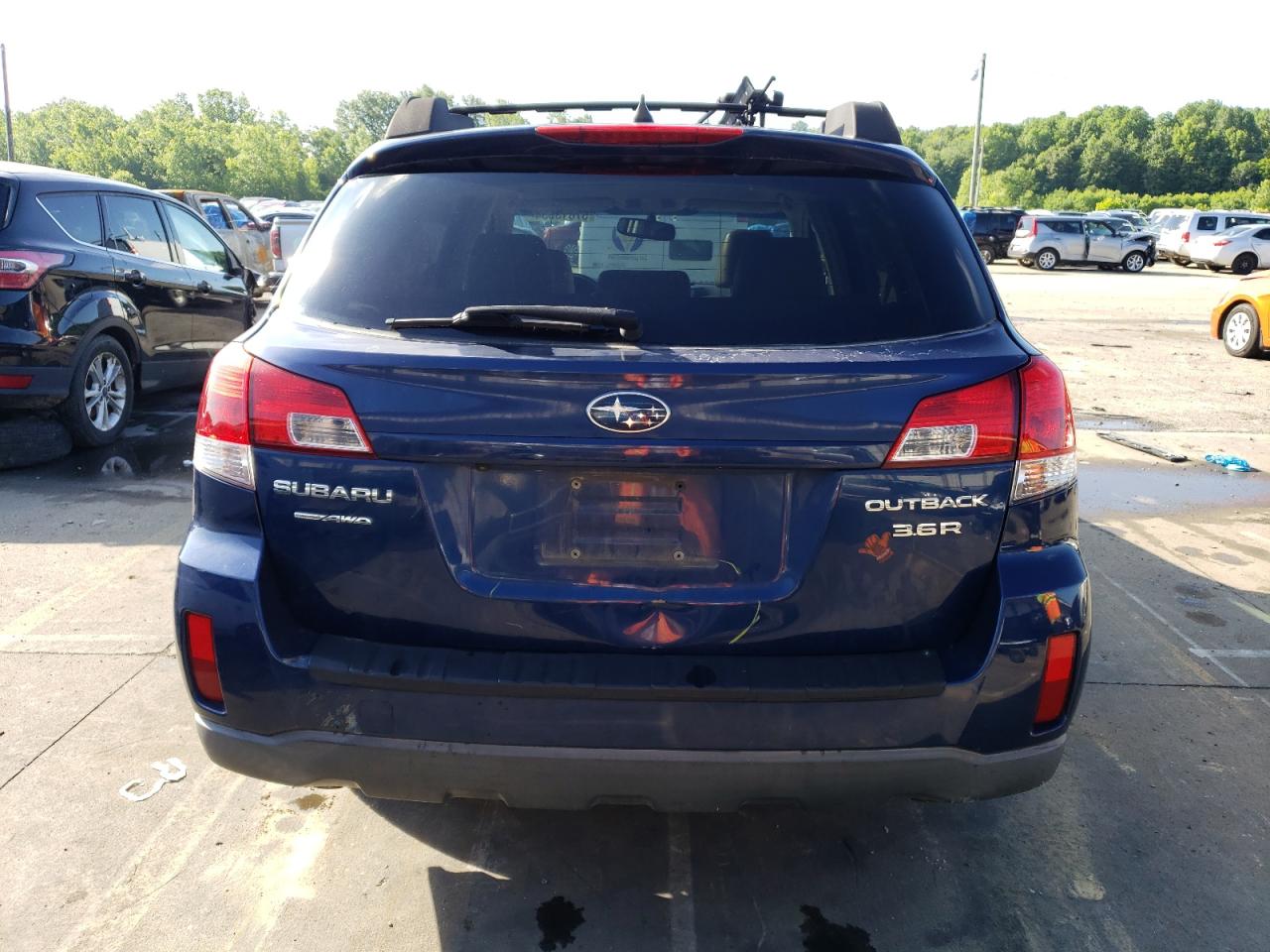 2011 Subaru Outback - Image 6