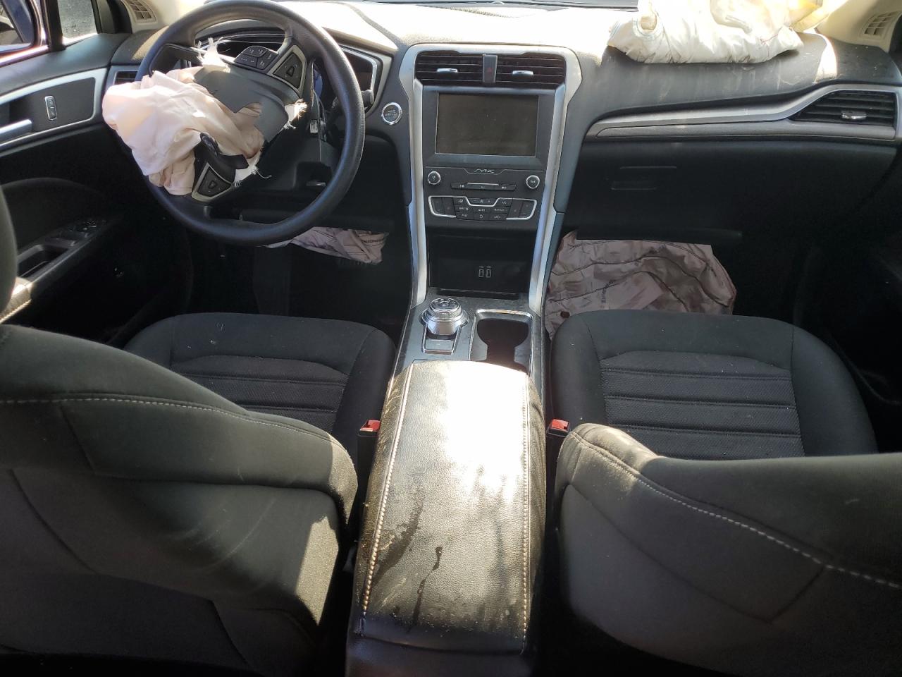 2020 Ford Fusion Se VIN: 3FA6P0LU5LR237324 Lot: 57762734