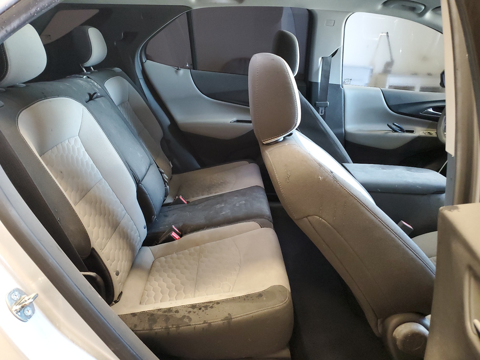 3GNAXHEV6LS575629 2020 Chevrolet Equinox Ls