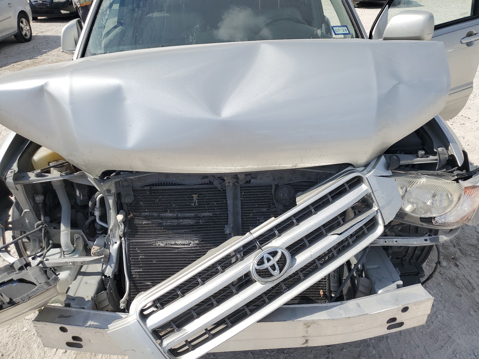 JTEGF21A910015562 2001 Toyota Highlander