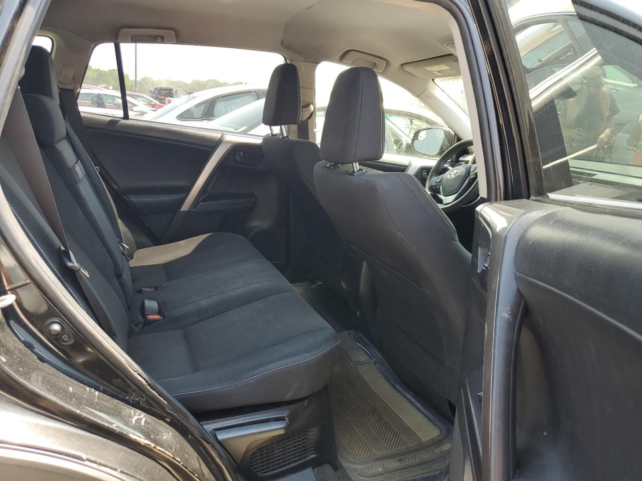 2017 Toyota Rav4 Hv Le VIN: JTMRJREV2HD098384 Lot: 59396004