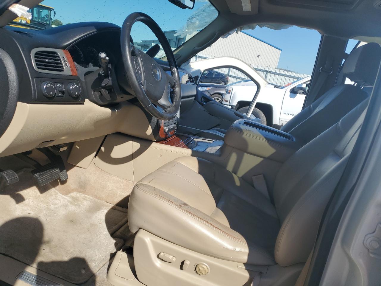 2008 Chevrolet Tahoe K1500 VIN: 1GNFK130X8R213297 Lot: 60920934