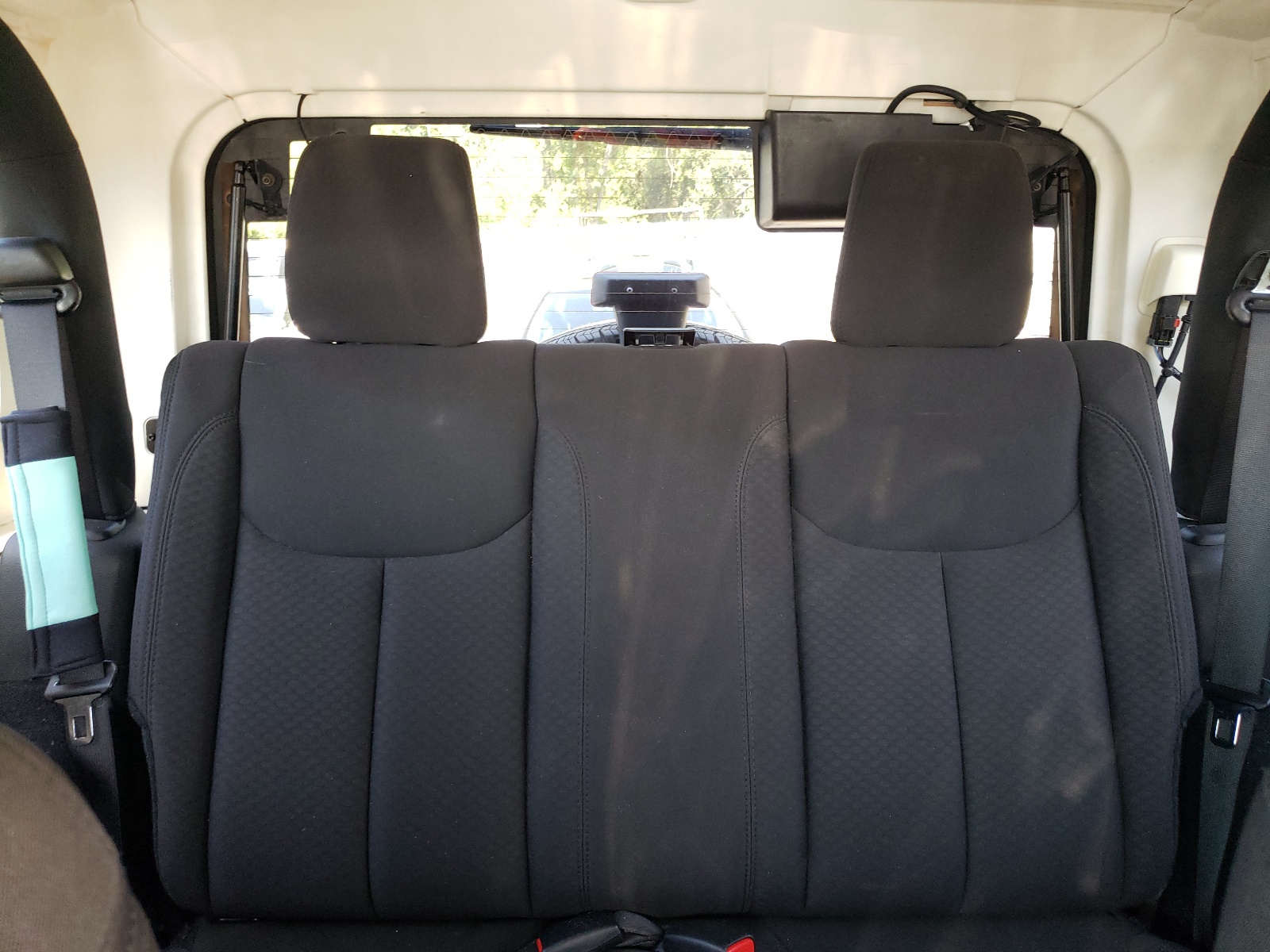 1C4AJWAGXDL657375 2013 Jeep Wrangler Sport