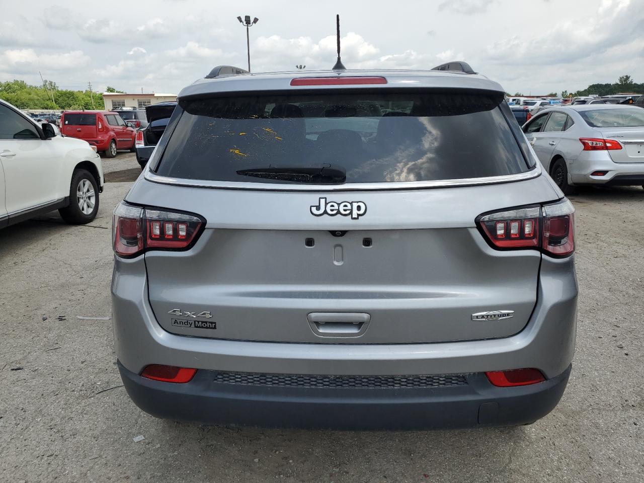 2018 Jeep Compass Latitude VIN: 3C4NJDBBXJT201918 Lot: 57211824