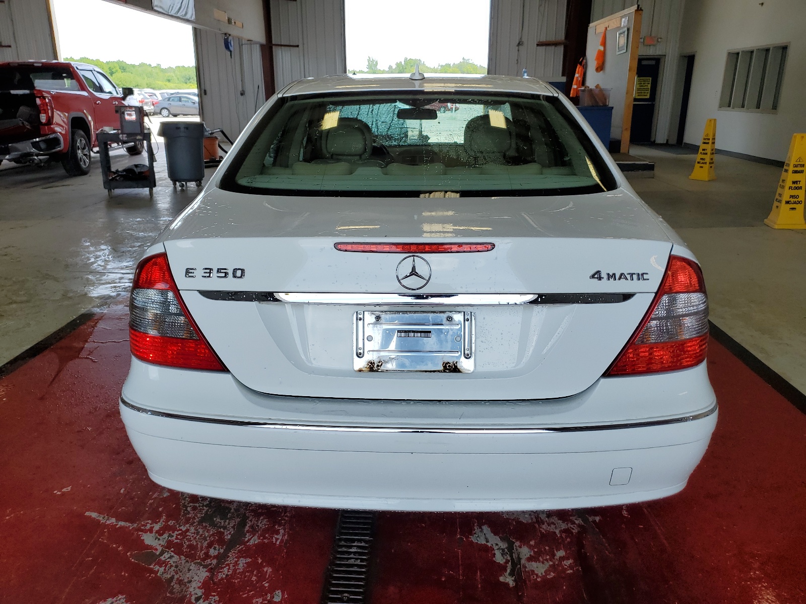 WDBUF87X39B424404 2009 Mercedes-Benz E 350 4Matic