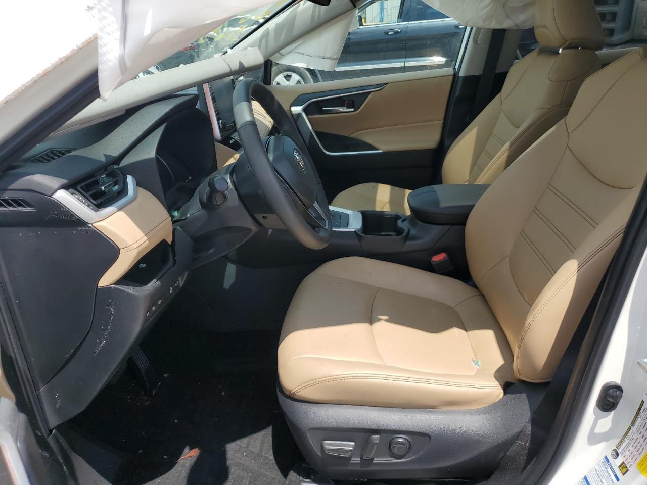 2022 Toyota Rav4 Xle Premium VIN: 4T3B6RFV5NU095656 Lot: 60281154