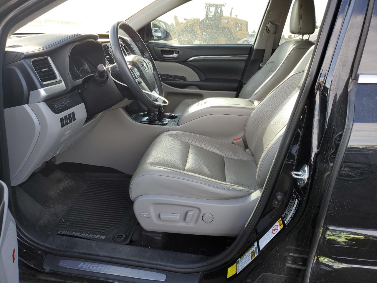 2018 Toyota Highlander Limited VIN: 5TDDZRFH8JS835092 Lot: 58981294