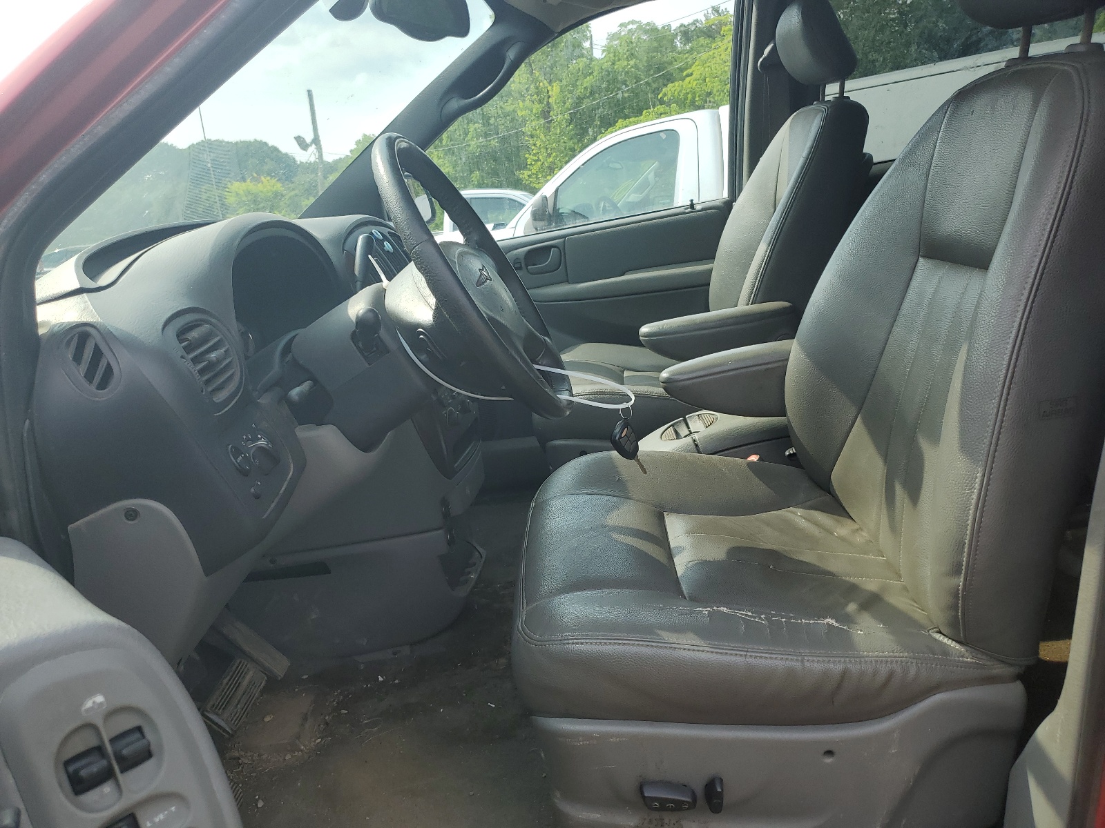 2C8GP74LX4R619965 2004 Chrysler Town & Country Ex