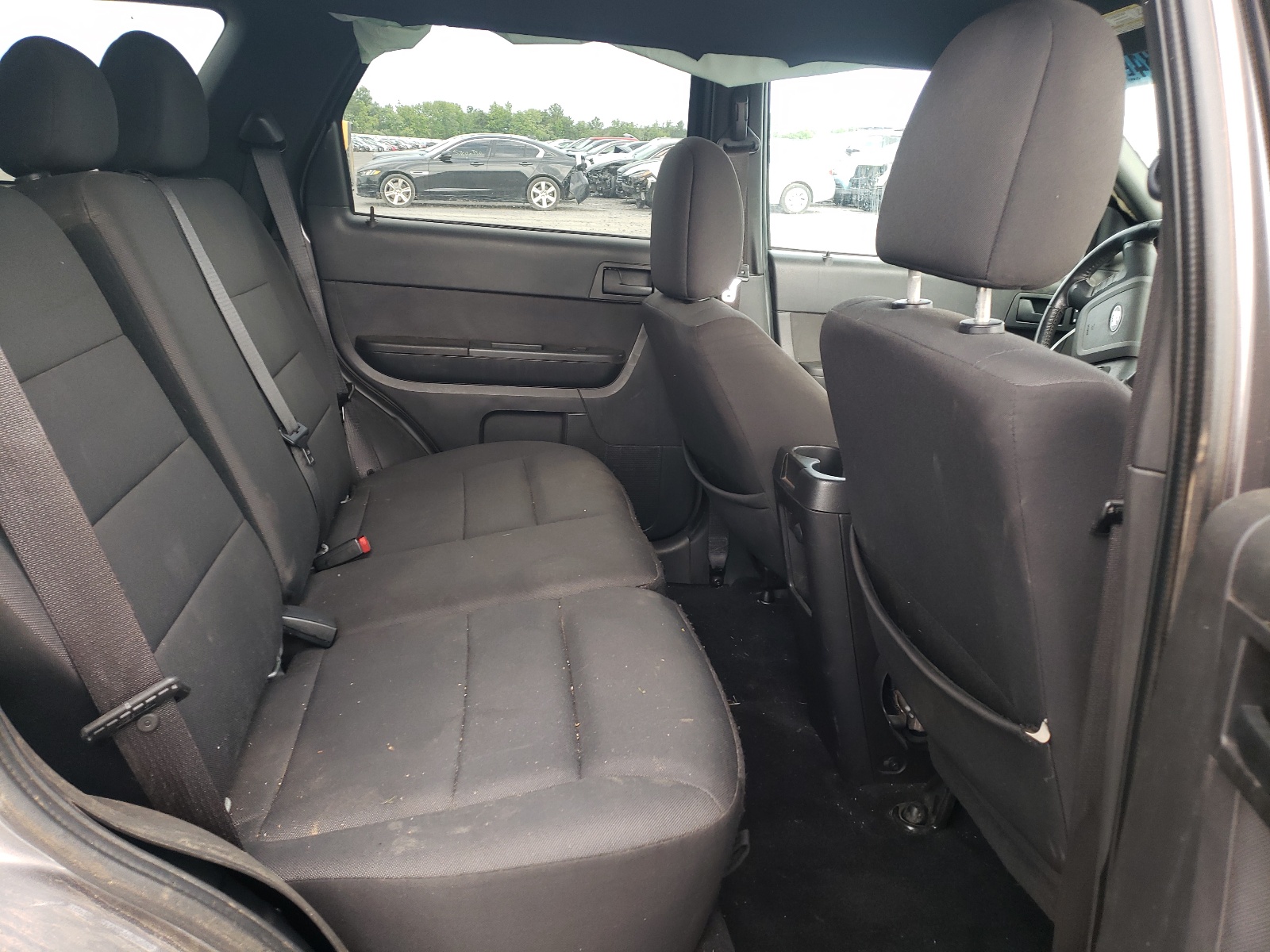 1FMCU9D74AKC27612 2010 Ford Escape Xlt