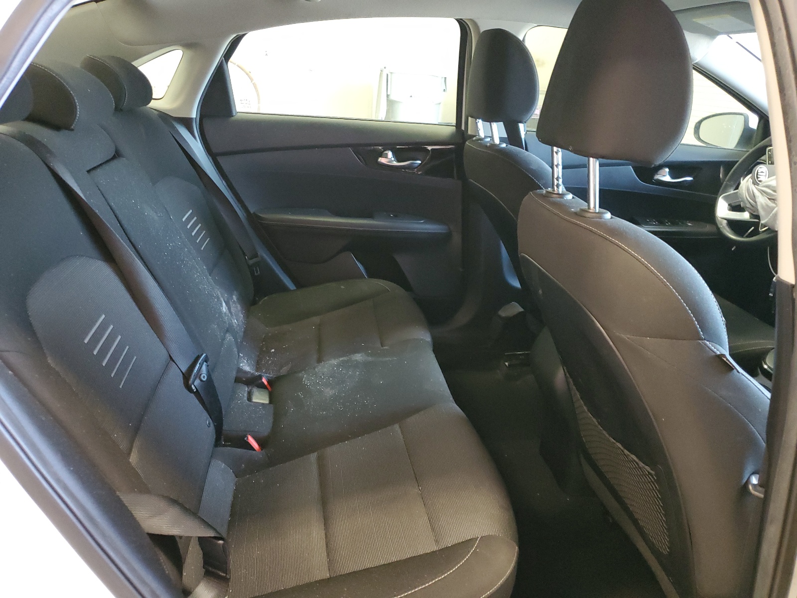 3KPF34AD0KE070537 2019 Kia Forte Gt Line