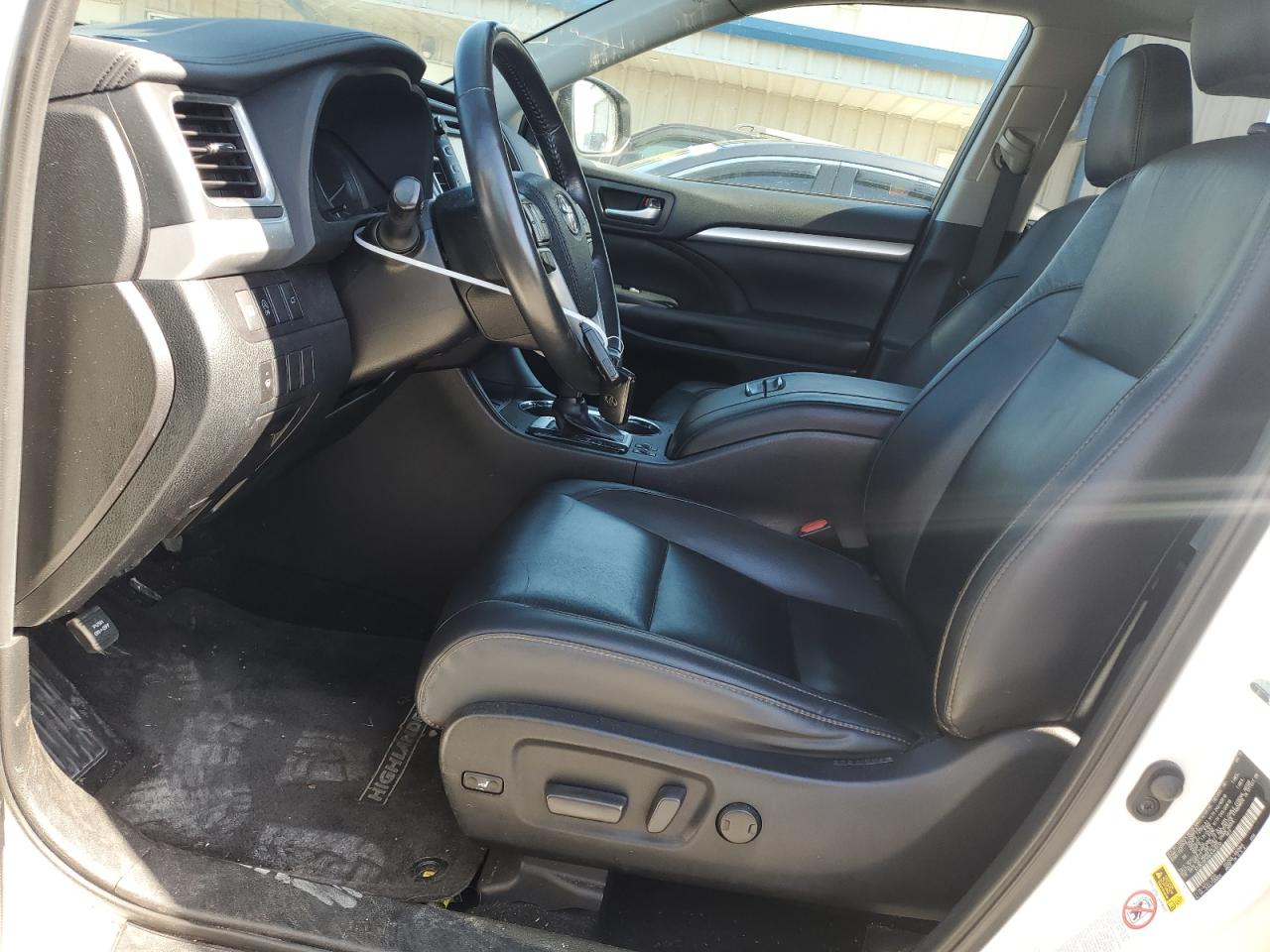 2019 Toyota Highlander Se VIN: 5TDKZRFHXKS348033 Lot: 60302284