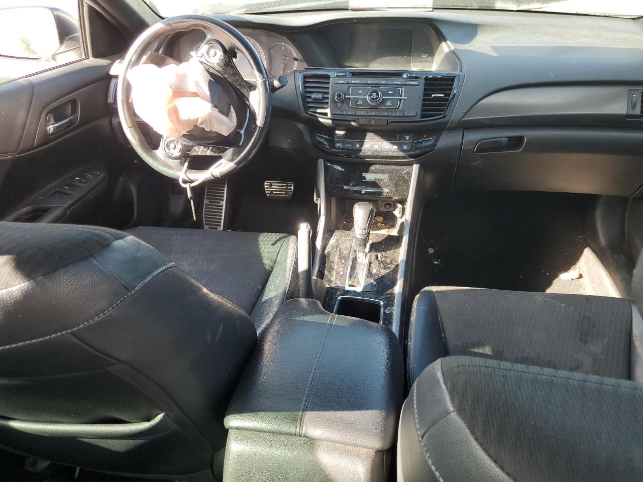 2017 Honda Accord - Image 8