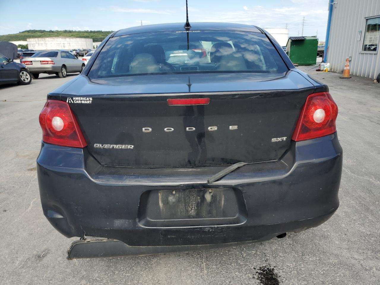 2012 Dodge Avenger - Image 6
