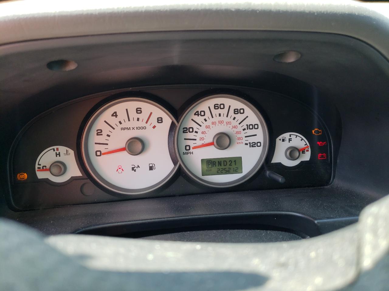 2006 Ford Escape - Image 9