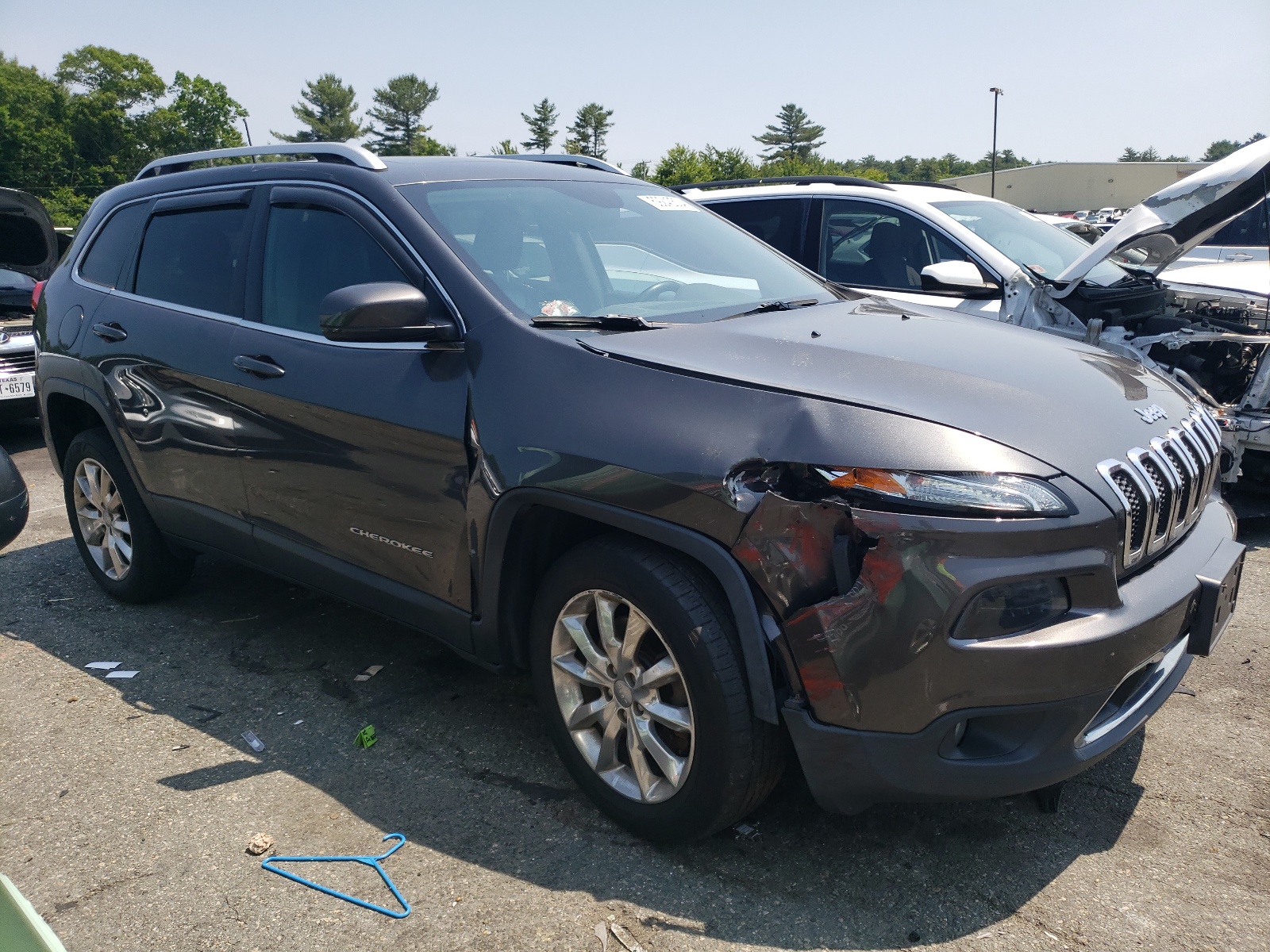 2017 Jeep Cherokee Limited vin: 1C4PJMDS4HW544766