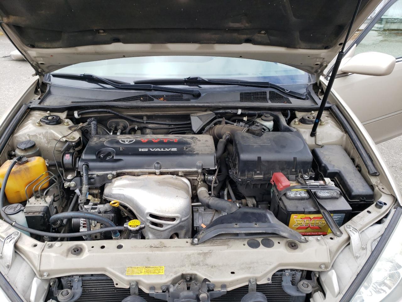 2004 Toyota Camry Le VIN: JTDBE32K640273105 Lot: 59152004