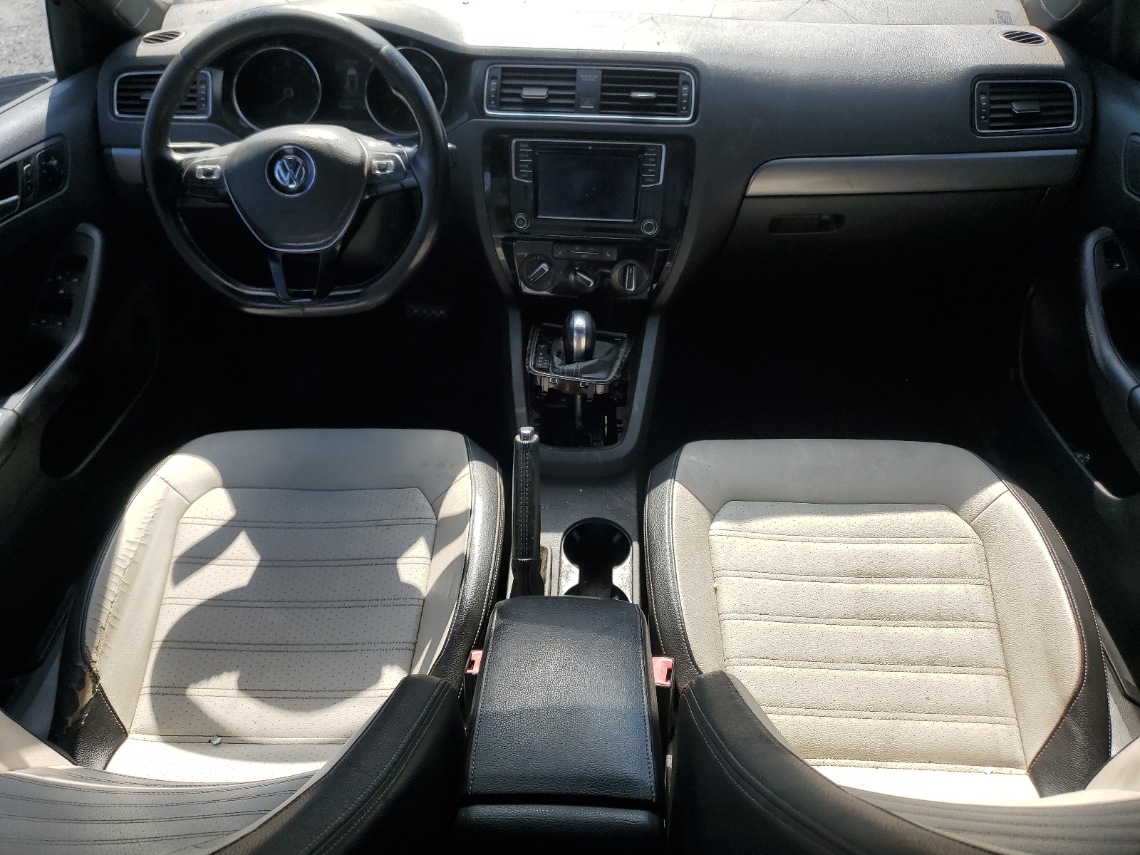 3VWD17AJ2GM336400 2016 Volkswagen Jetta Sport