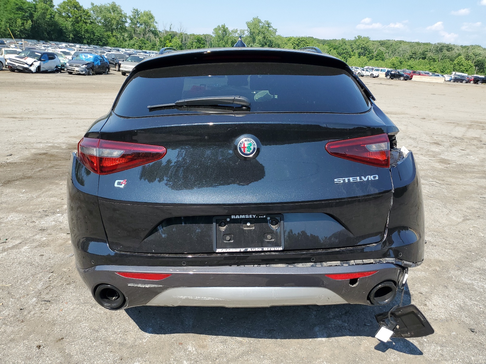 ZASPAKBN5P7D55416 2023 Alfa Romeo Stelvio Ti
