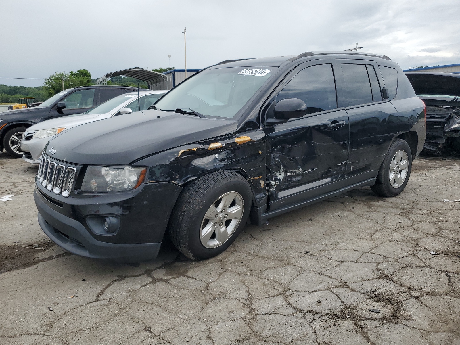 2016 Jeep Compass Latitude vin: 1C4NJCEA4GD719681