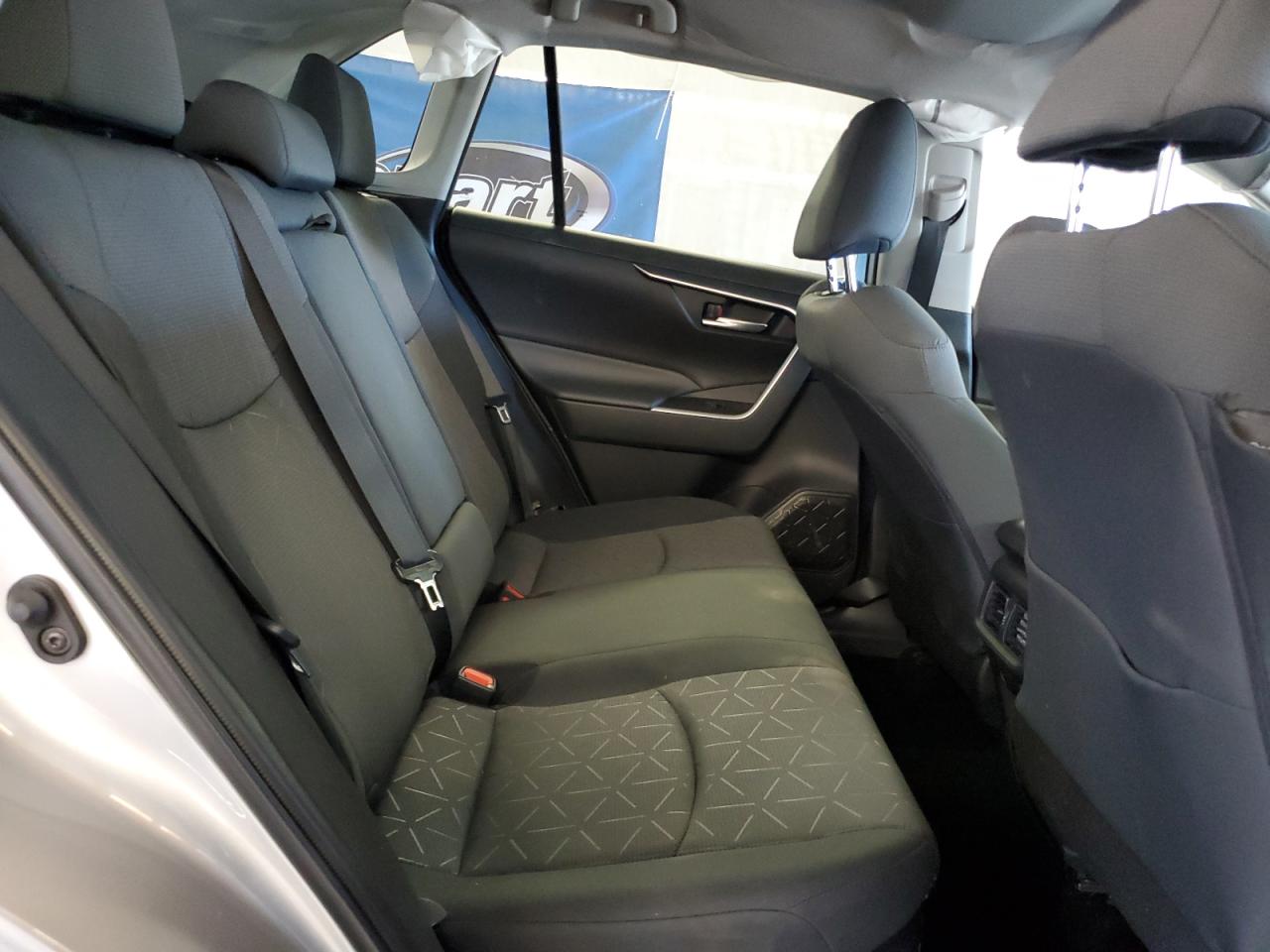 2024 Toyota Rav4 Xle VIN: 2T3RWRFV9RW194260 Lot: 58941194