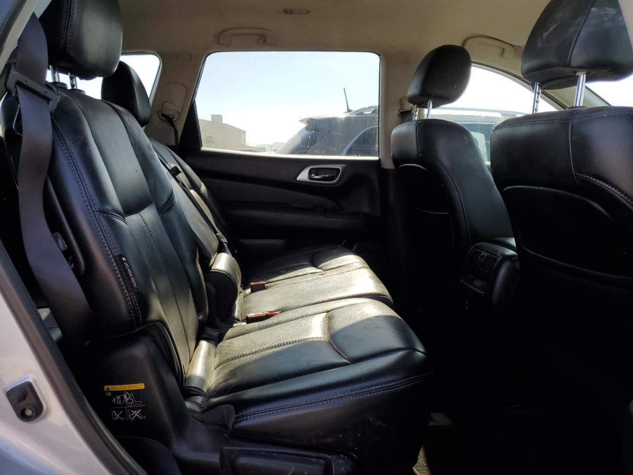 2018 Nissan Pathfinder S VIN: 5N1DR2MN5JC652116 Lot: 60484784