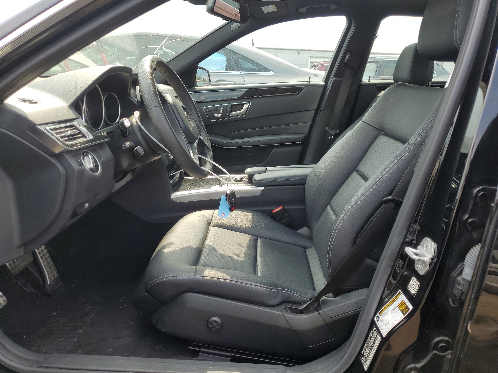 WDDHF8JB8GB240319 2016 Mercedes-Benz E 350 4Matic