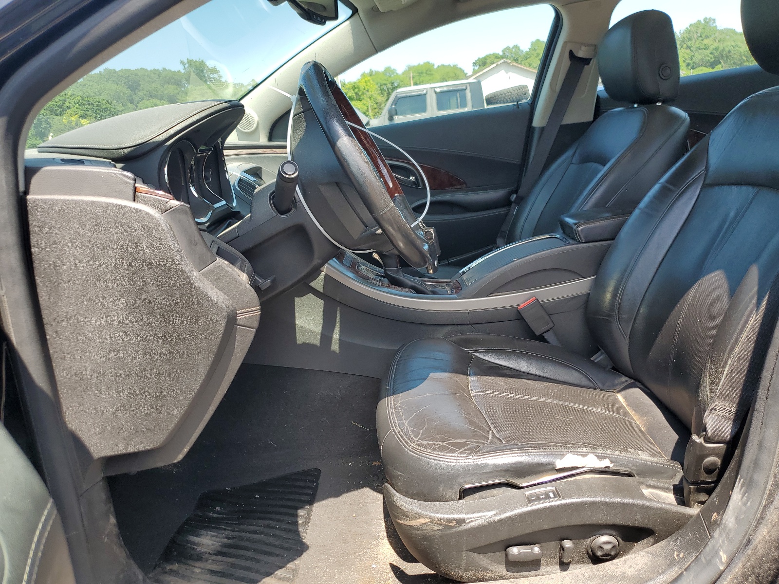 1G4GF5E35CF317234 2012 Buick Lacrosse Premium