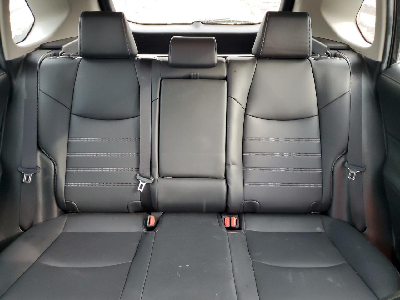 2020 Toyota Rav4 Xle Premium VIN: 2T3A1RFV1LC138785 Lot: 59575234