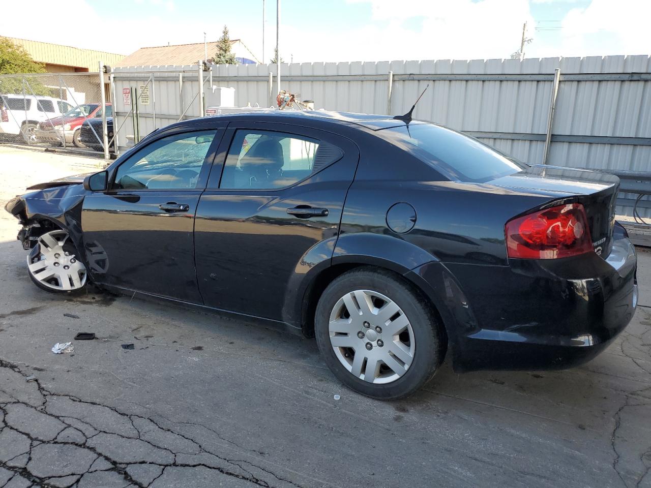 2013 Dodge Avenger - Image 2