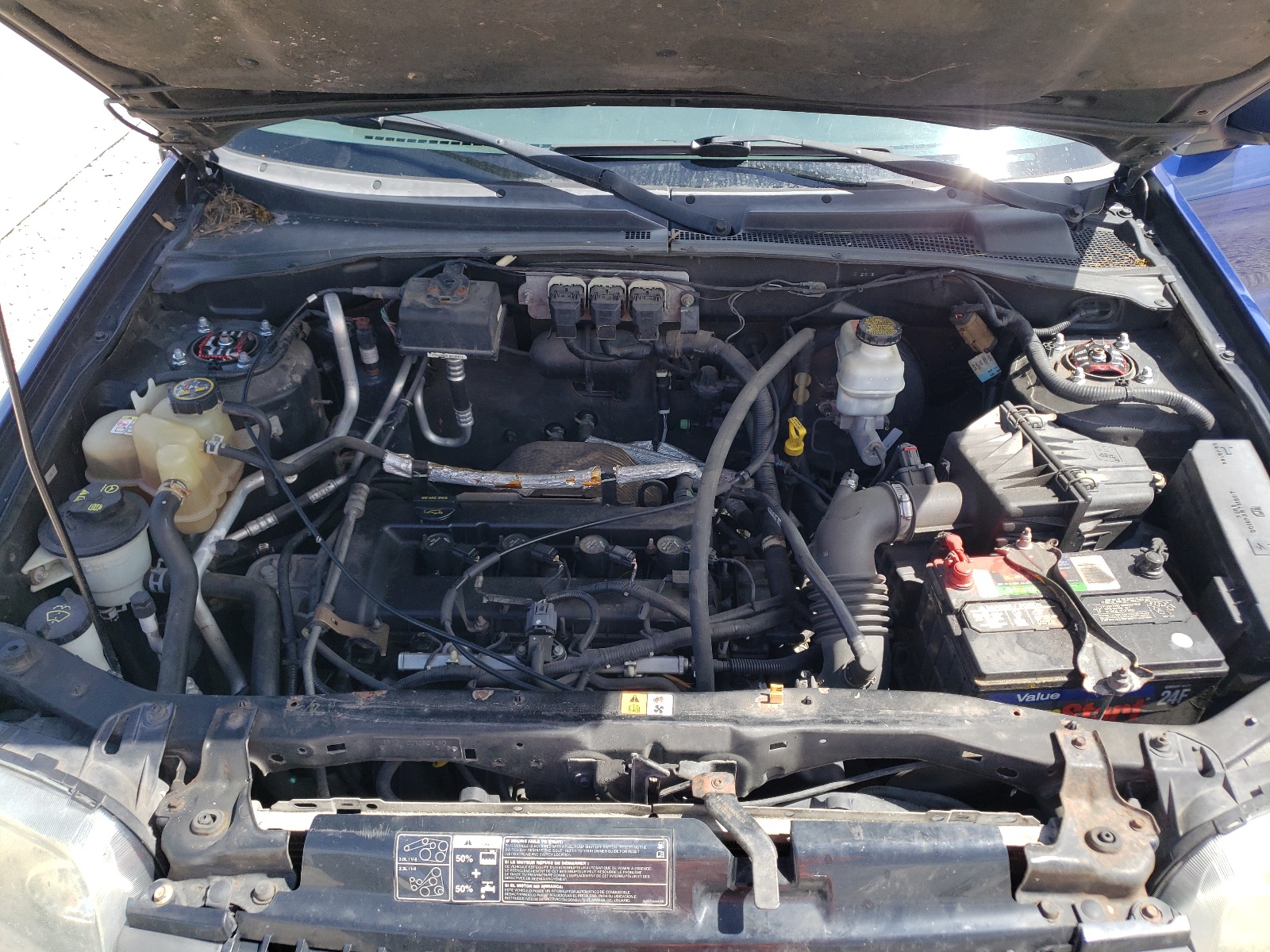 1FMYU02Z55KD87686 2005 Ford Escape Xls