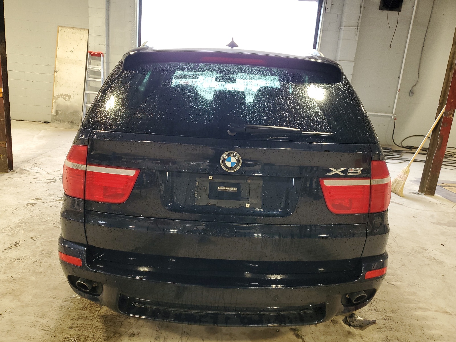5UXFE4C51AL384234 2010 BMW X5 xDrive30I