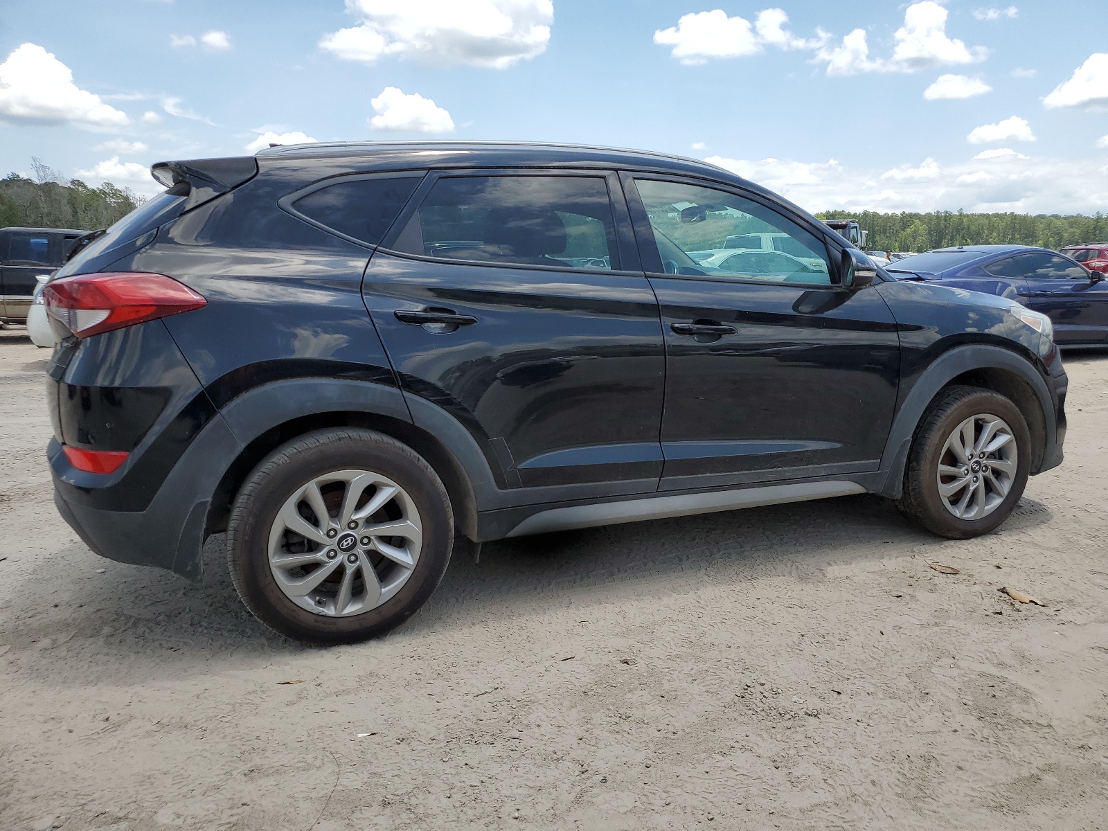 2018 Hyundai Tucson Sel vin: KM8J33A40JU802357