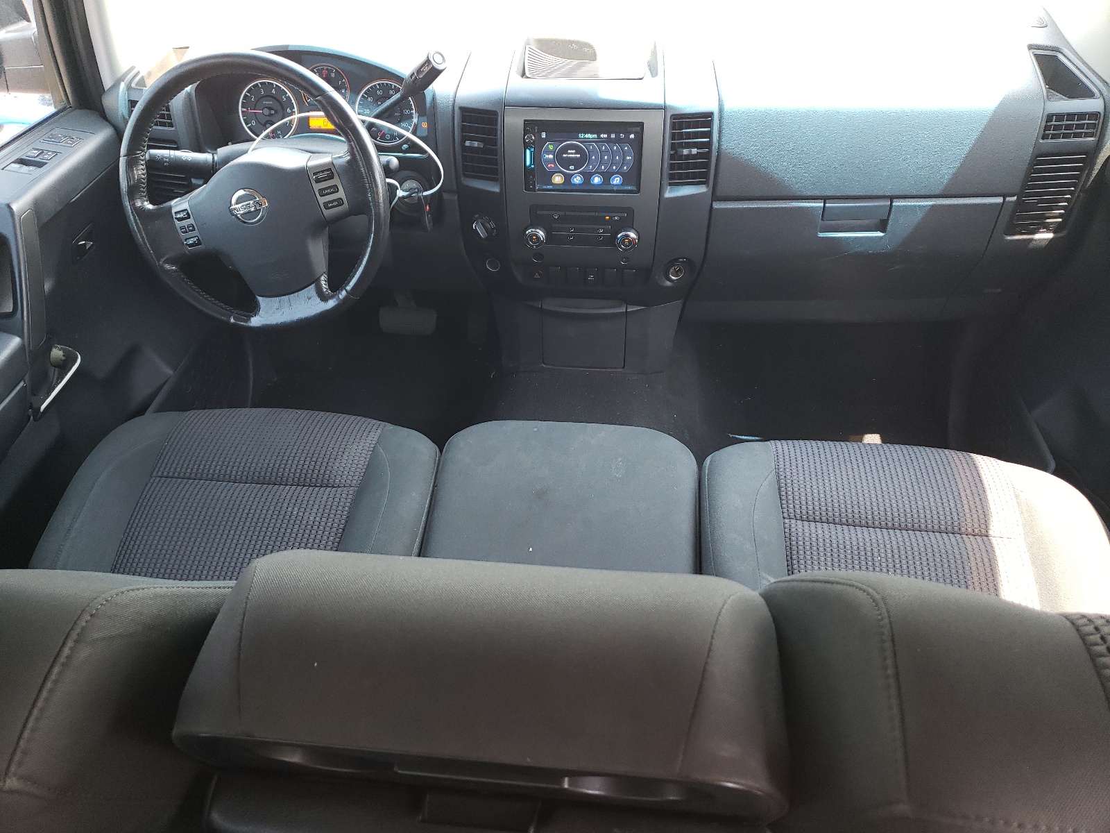 1N6AA06C99N318327 2009 Nissan Titan Xe