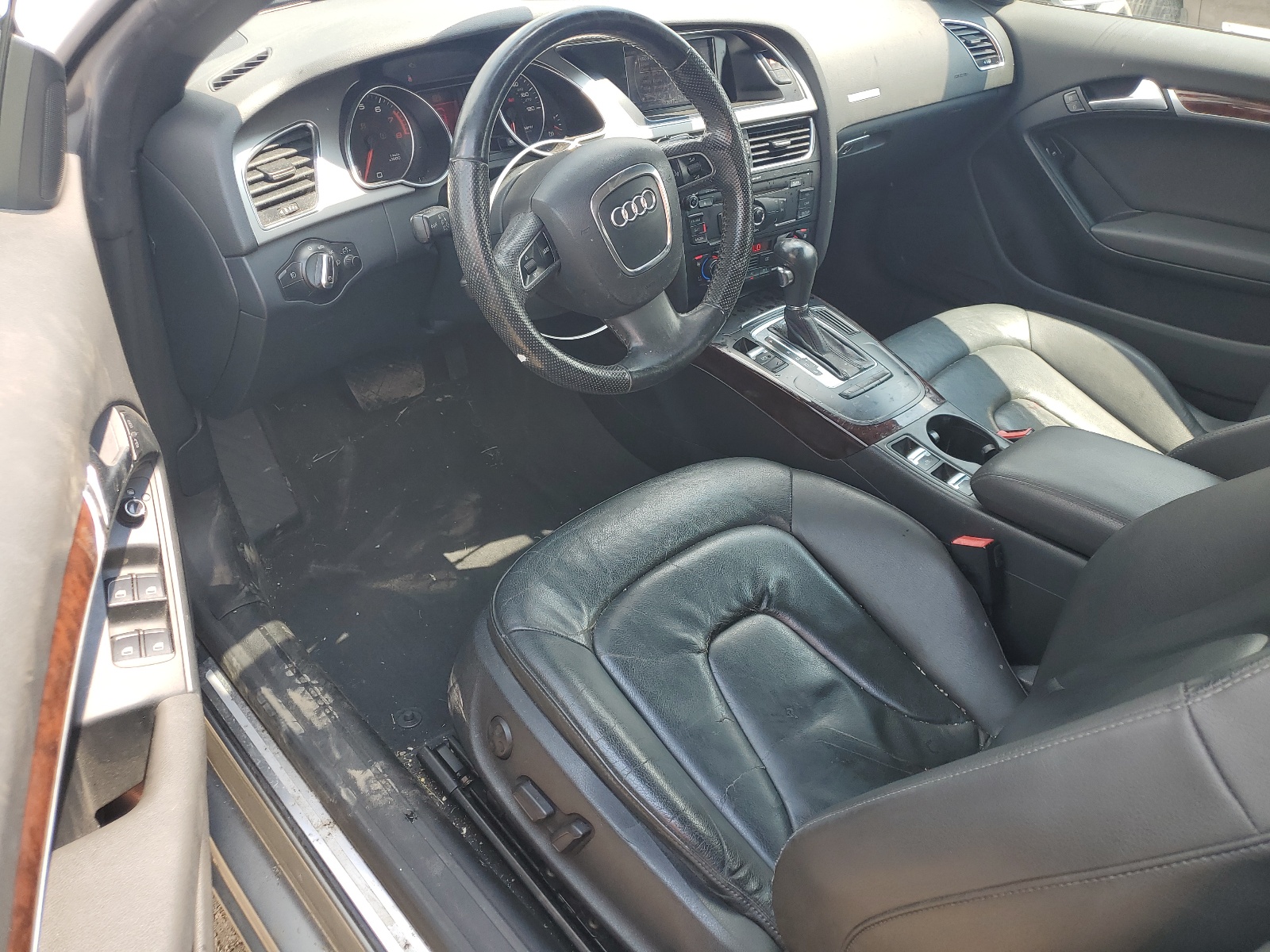 WAULFAFH6AN007776 2010 Audi A5 Premium Plus