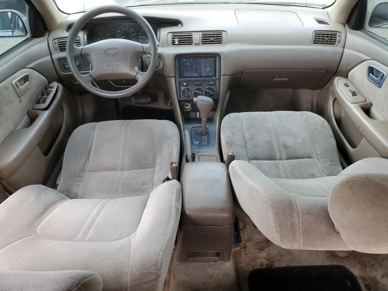 2000 Toyota Camry Ce VIN: 4T1BG22K7YU691476 Lot: 57265104