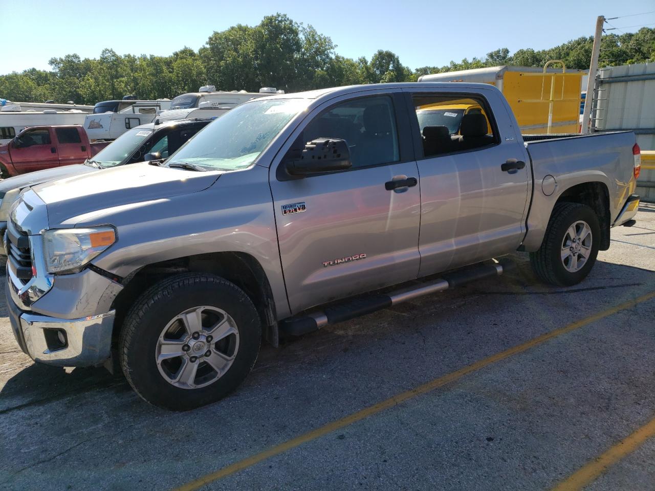 5TFDW5F19FX425987 2015 Toyota Tundra Crewmax Sr5