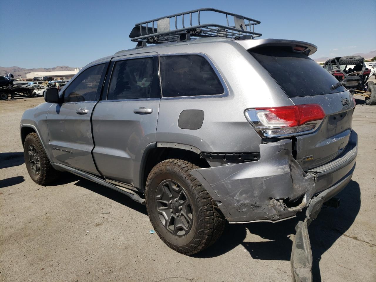 1C4RJEAG1FC887838 2015 JEEP GRAND CHEROKEE - Image 2