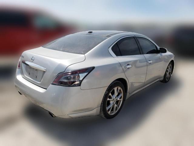 Седани NISSAN MAXIMA 2014 Сріблястий