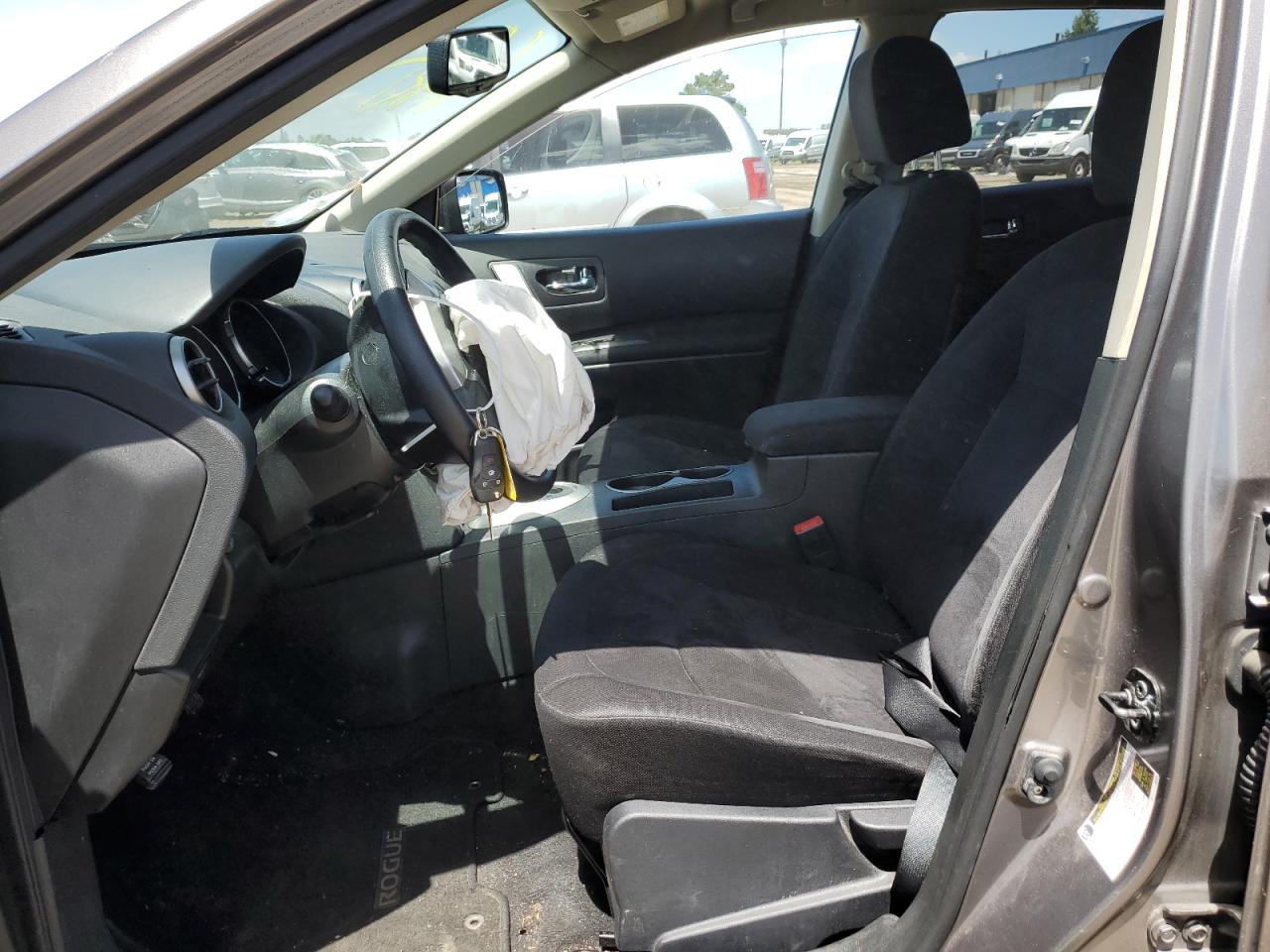 2010 Nissan Rogue - Image 7